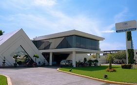 Hotel Plaza Mazari